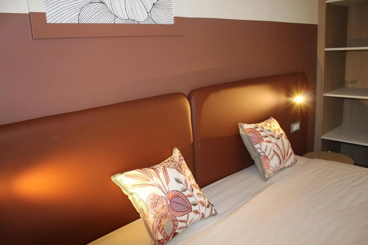 Leti Apartments Garda
