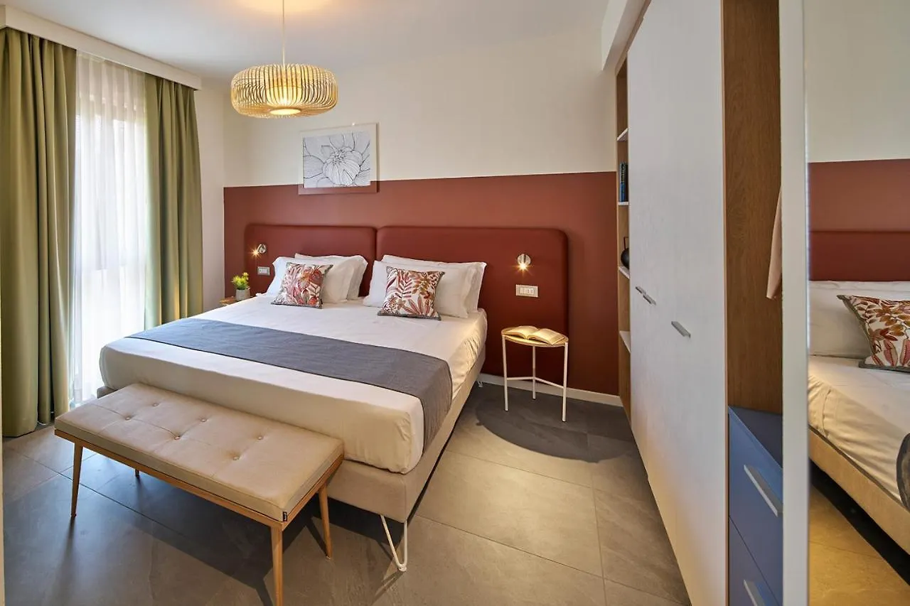 Leti Apartments Garda