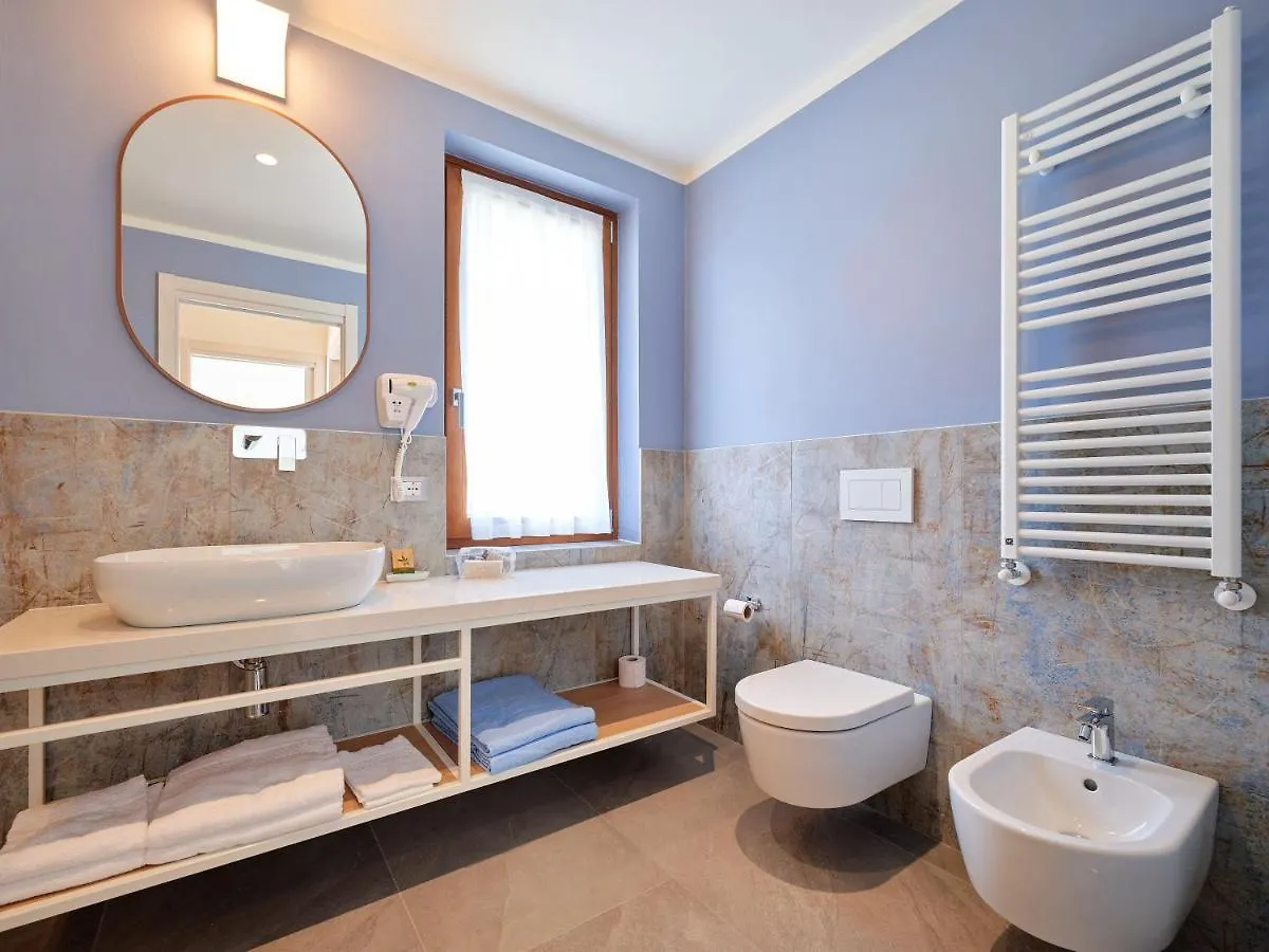 Leti Apartments Garda 0*, Garda (Verona)